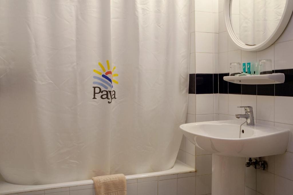 Opcion Roulette De Paya Hotels إس بويولس الغرفة الصورة